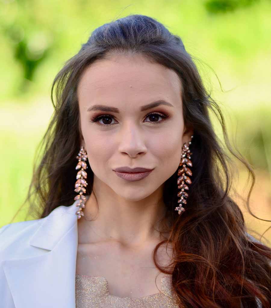 Ivanna D.